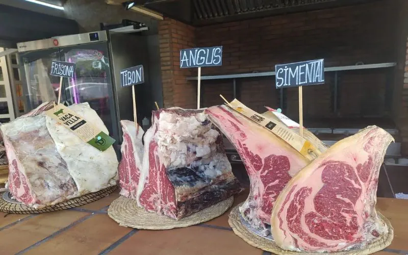 Restaurante Casa Ramos es donde mejor se come Carne a la brasa de toda Sevilla